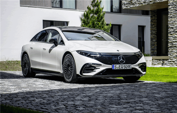 梅赛德斯-奔驰放弃纯电动汽车计划欧洲人对电动汽车也不感兴趣
