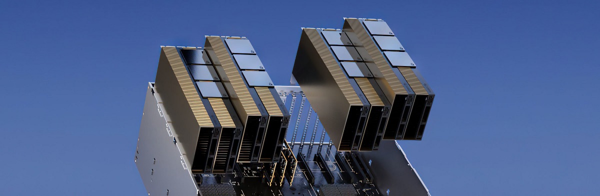 功耗1000W！英伟达明年推出Blackwell架构B200
