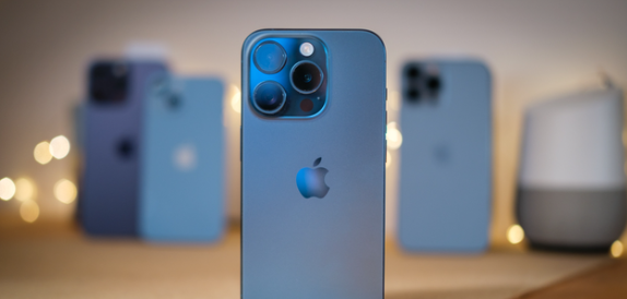 苹果银行iPhone16等出于合规要求将采用百度AI。
