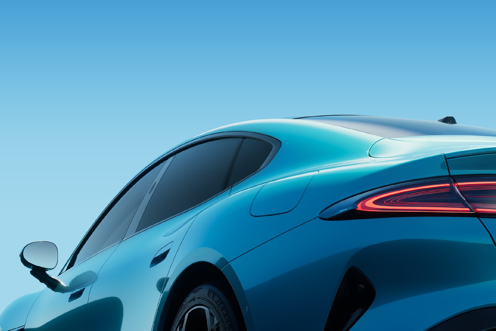 雷军说中国一定有像特斯拉小米一样伟大的公司：Su7
