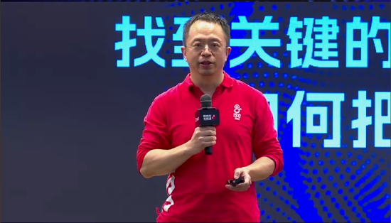 原标题：周鸿祎自曝不会开车：你们都是老司机，我连驾照都没有
