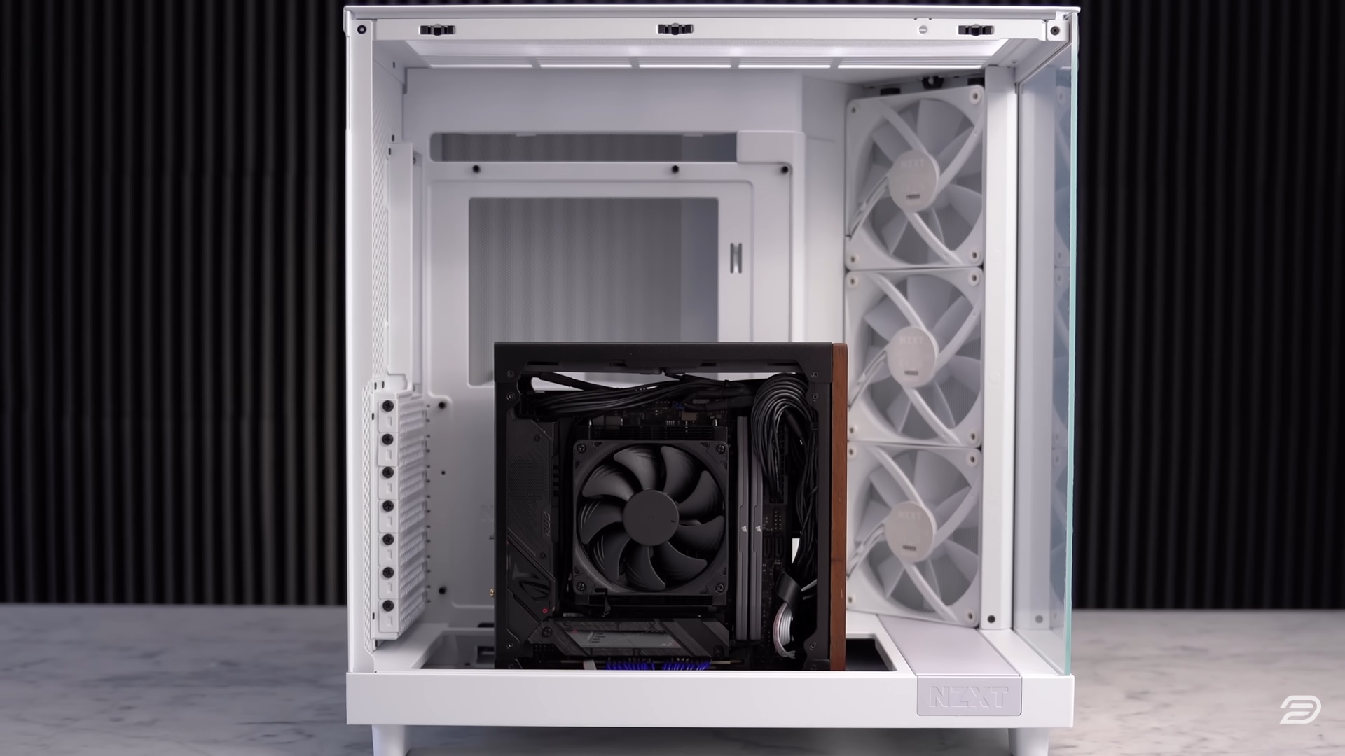 英伟达与合作伙伴携手打造小型游戏PC新生态系统。RTX4060系列率先支持
