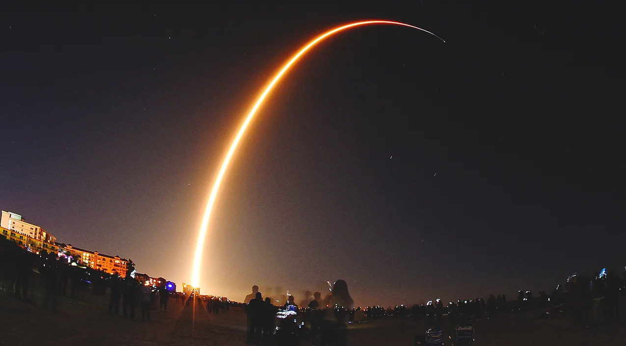 马斯克星链收入飙升：预计今年突破66亿美元
