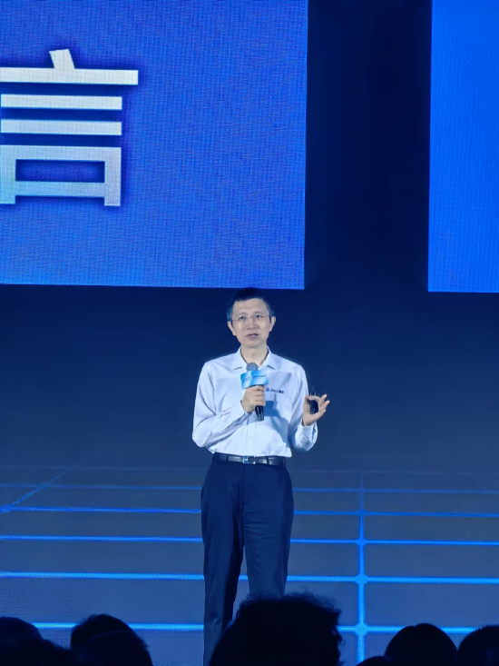 百度：文心一言用户数已达3亿，每天最高通话5亿次
