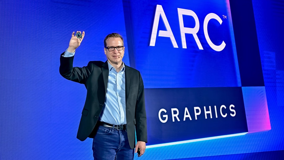 英特尔推出A760A车载独立图形卡
