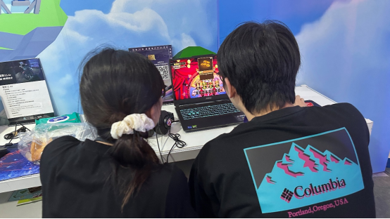 《为了吾王II》折扣低！进坑后就会有新壁纸！
