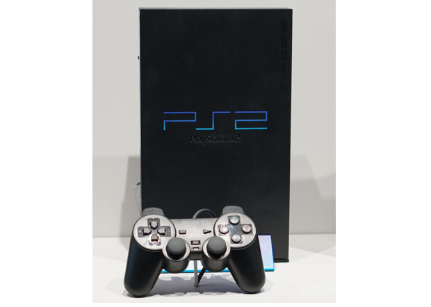 索尼PS2被选为日本未来技术遗产中全球首款可玩DVD游戏机
